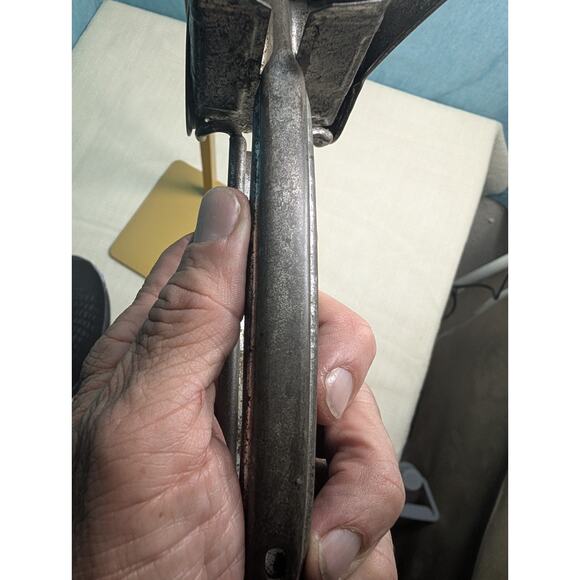 VTG MOULI CHEESE-FOOD GRATER 1950's-Works-Made In France Kitchen Classic - Picture 7 of 8